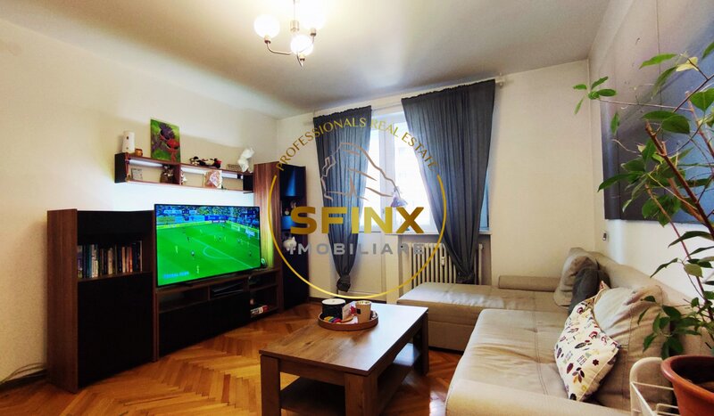 Stefan cel Mare, apartament de 3 camere de vanzare